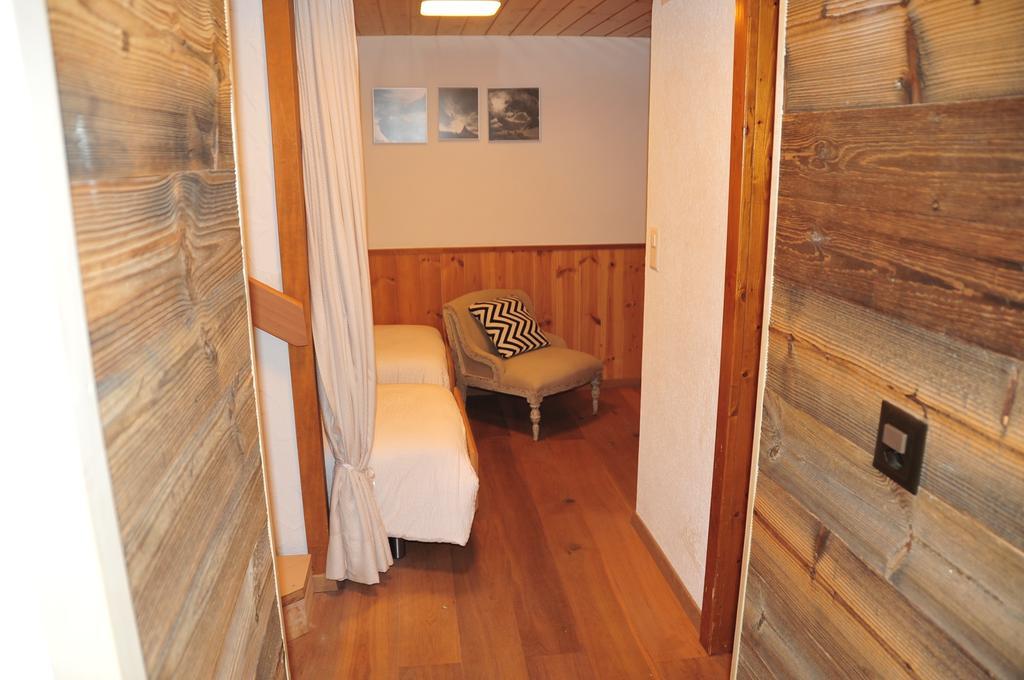 Yukon Villa Zermatt Room photo